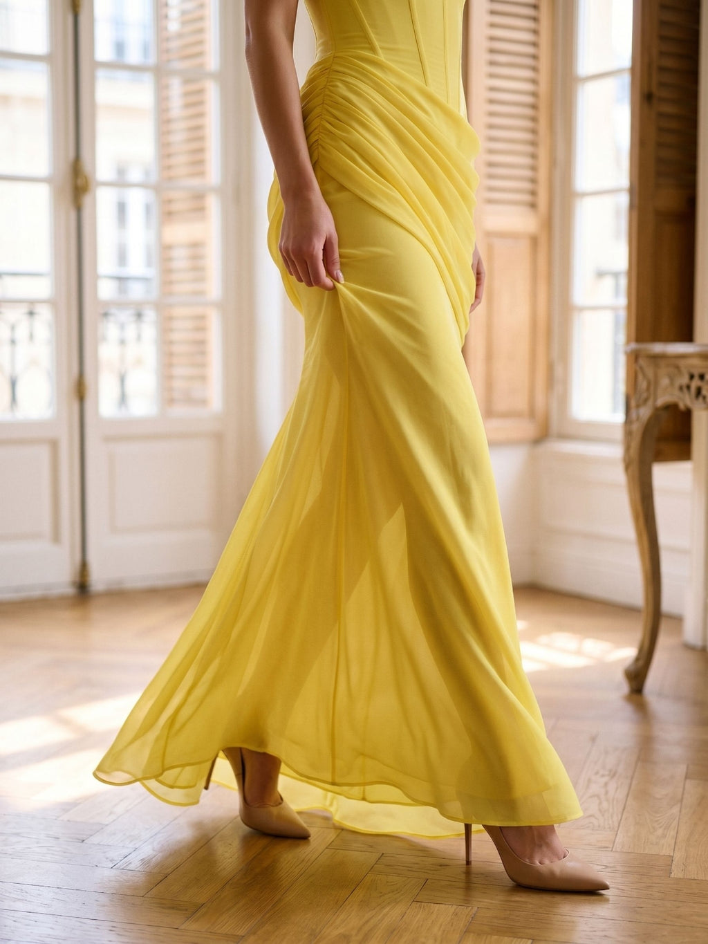 Lemon Tulle Sheath V-Neck Backless Floor-Length Formal Dress with Pleating