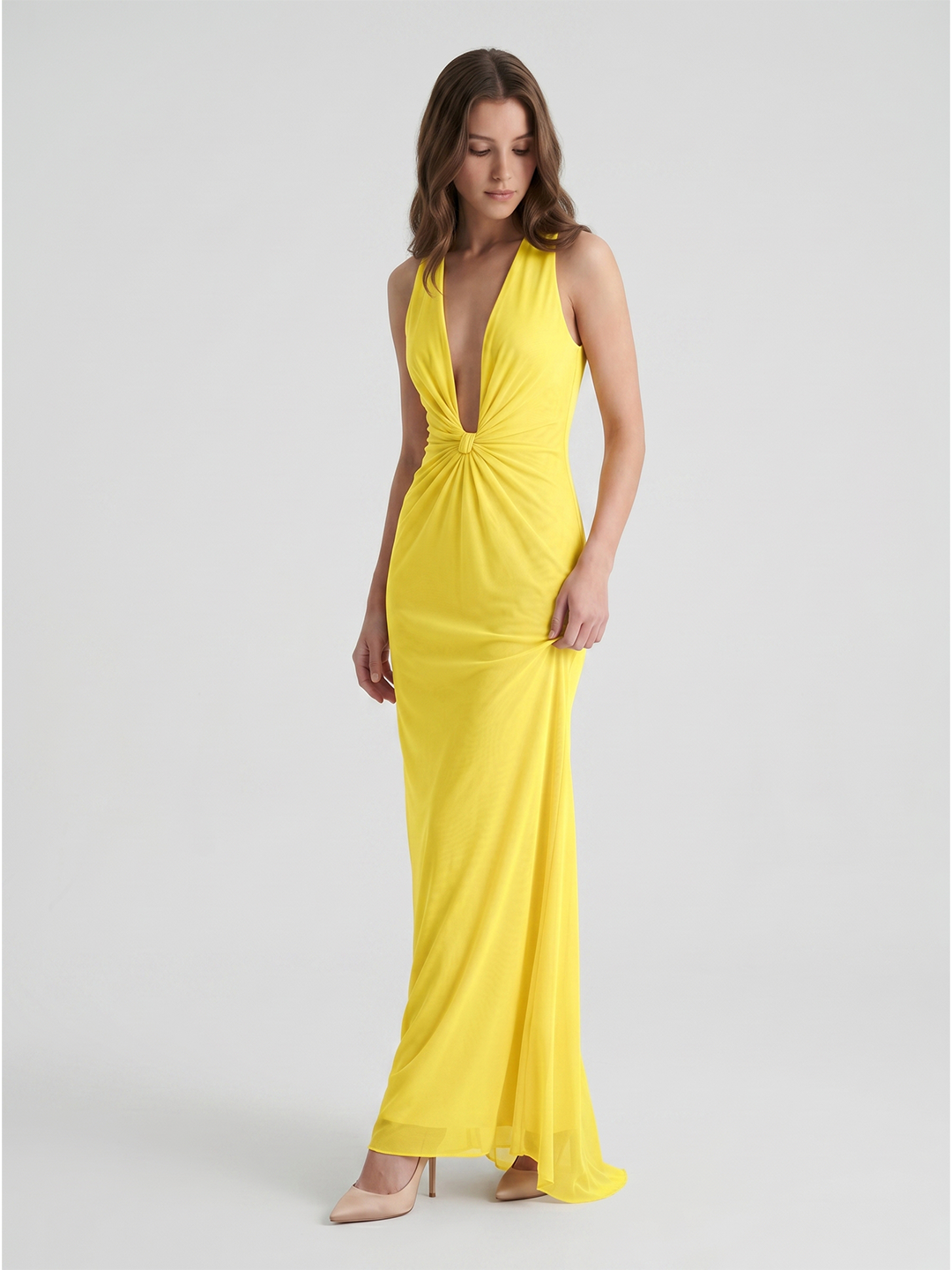 Lemon Tulle Sheath V-Neck Side Zip Floor Bridesmaid Dress with Pleats