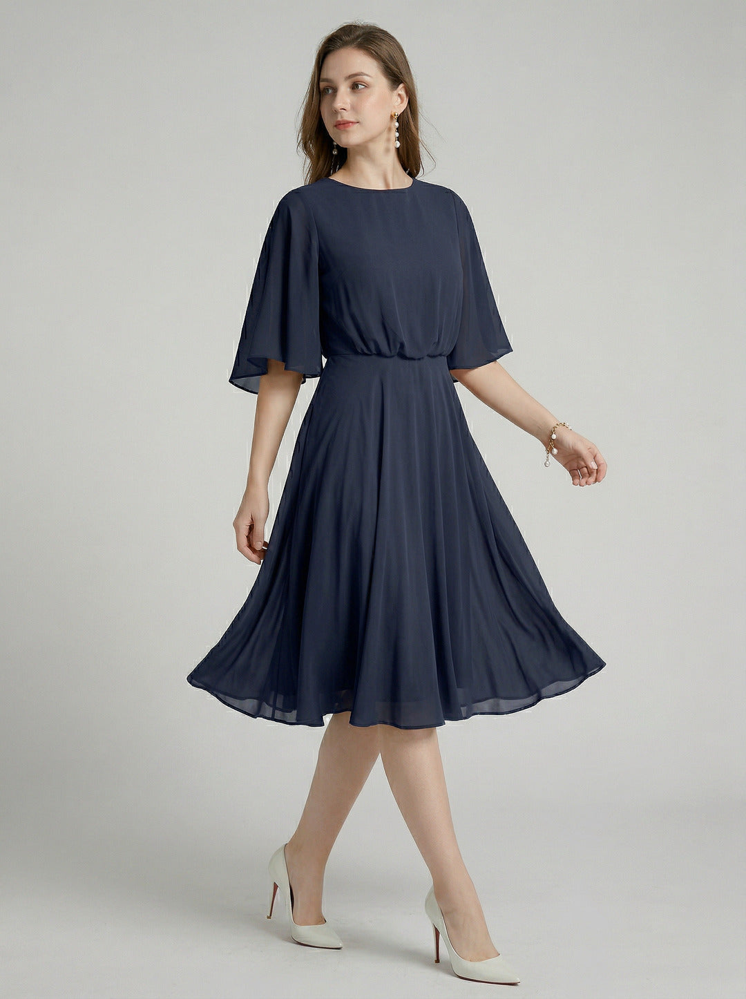 Modest Navy Blue Chiffon A-Line Scoop Neck Backless with Pleated Knee-Length Bridesmaid Dress