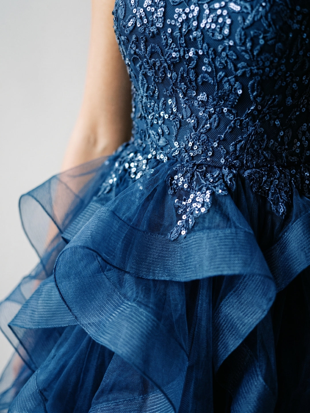 Navy Blue Tulle A-Line Square Neck Lace-Up Back Short Homecoming Dress with Sequins