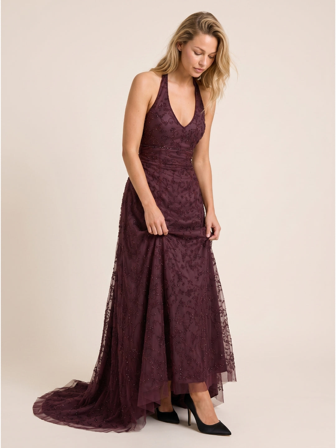 Plum Tulle A-Line V-Neck Backless Floor-Length Evening Gown with Sequins