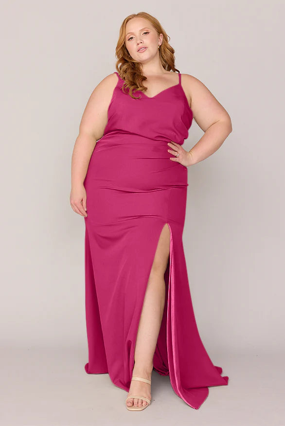 Plus Size Satin Bridesmaid Dresses with V-Neck, Spaghetti Straps, Mermaid Skirt and High Slit Formal Gown