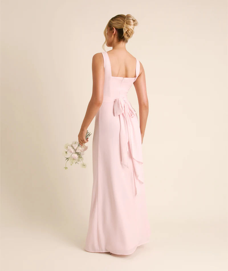 Romantic Blush Pink Square Neck Sleeveless Chiffon Tie-back A-line Floor-length Bridesmaid Dresses