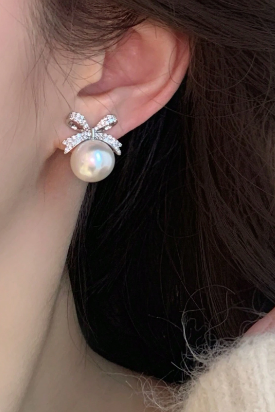 Dainty Crystal Bow Pearl Stud Earrings Silver Feminine Jewelry