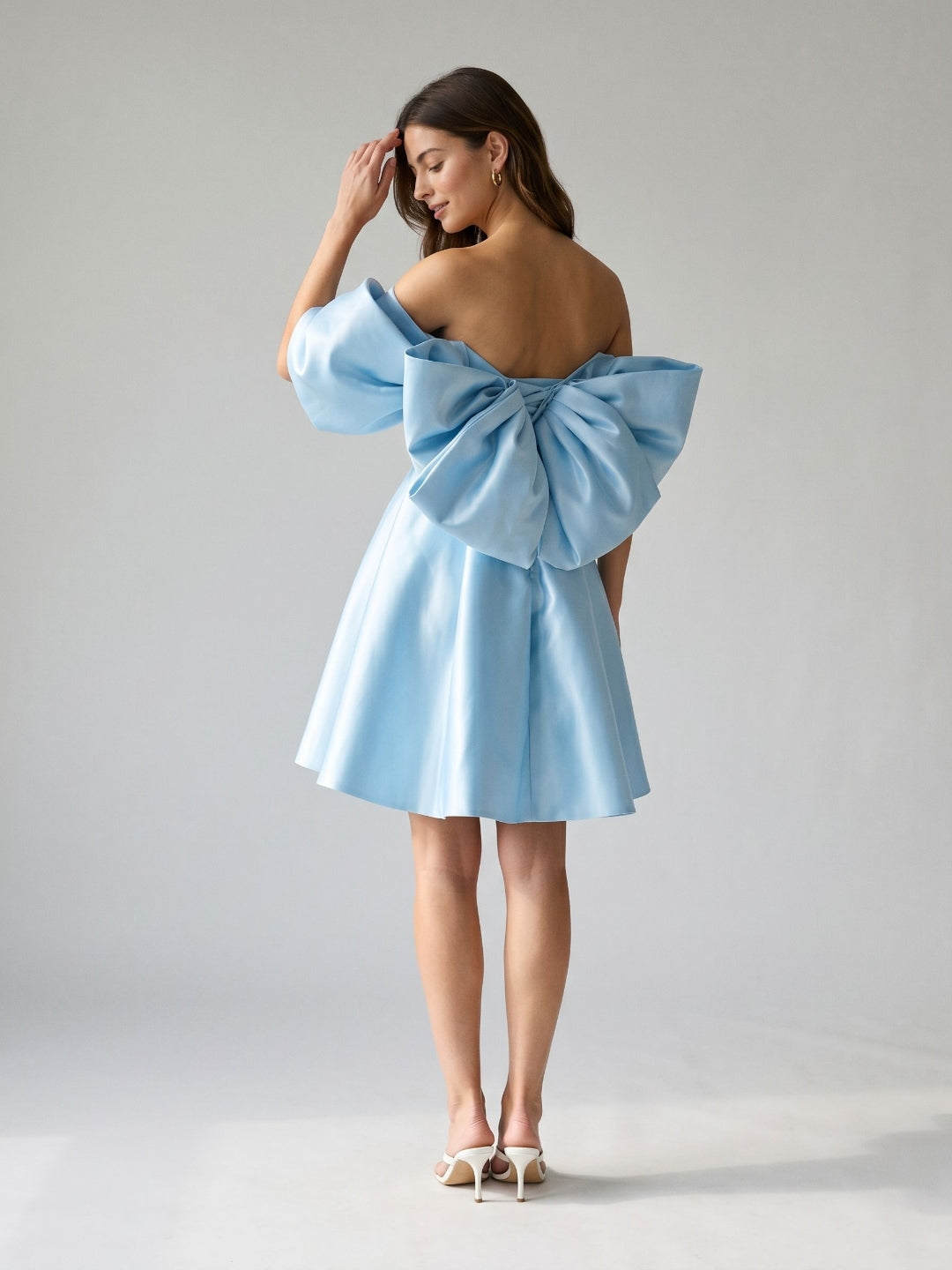 Sky Blue Satin A-Line Sweetheart Backless Short Homecoming Dress with Bow