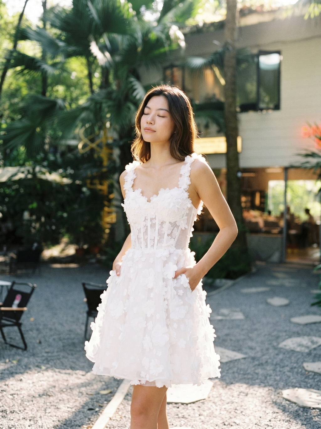 White Lace A-Line Sweetheart Criss-Cross Straps Mini Homecoming Dress with 3D Flowers