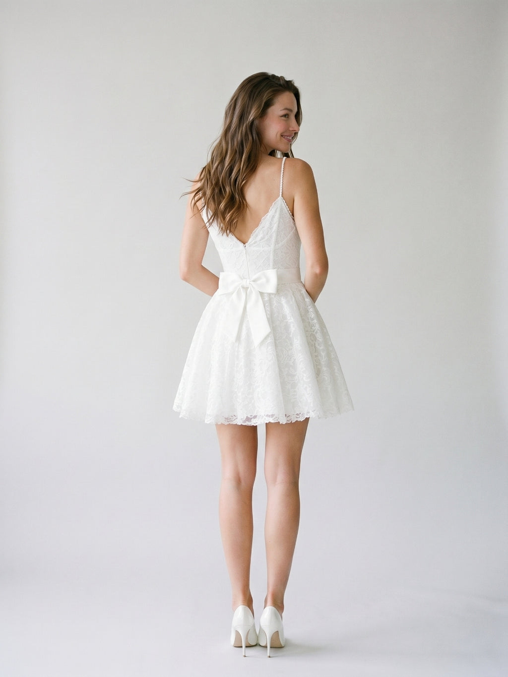 White Lace A-Line V-Neck Backless Short Homecoming Dress with Bow