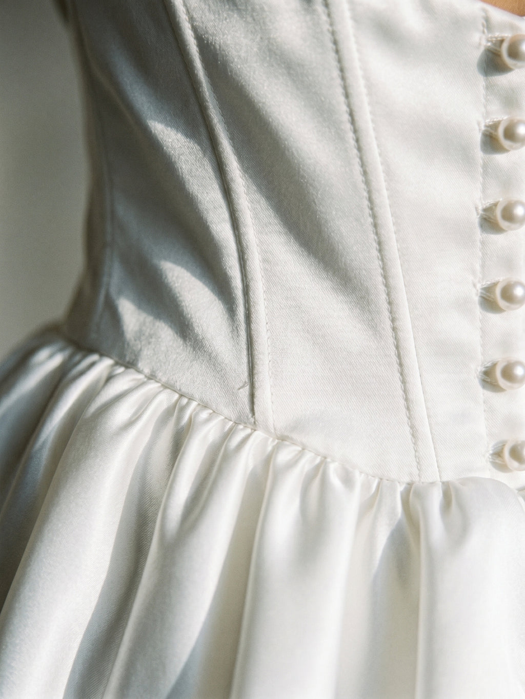 White Satin A-Line Straight Neck Back Zip Mini Homecoming Dress with Pleats