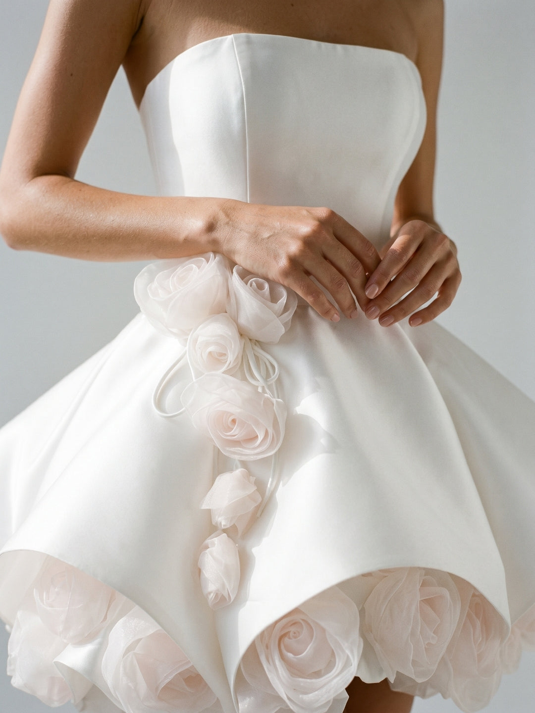 White Satin A-Line Straight Neck Backless Short Homecoming Dress with 3D Flowers