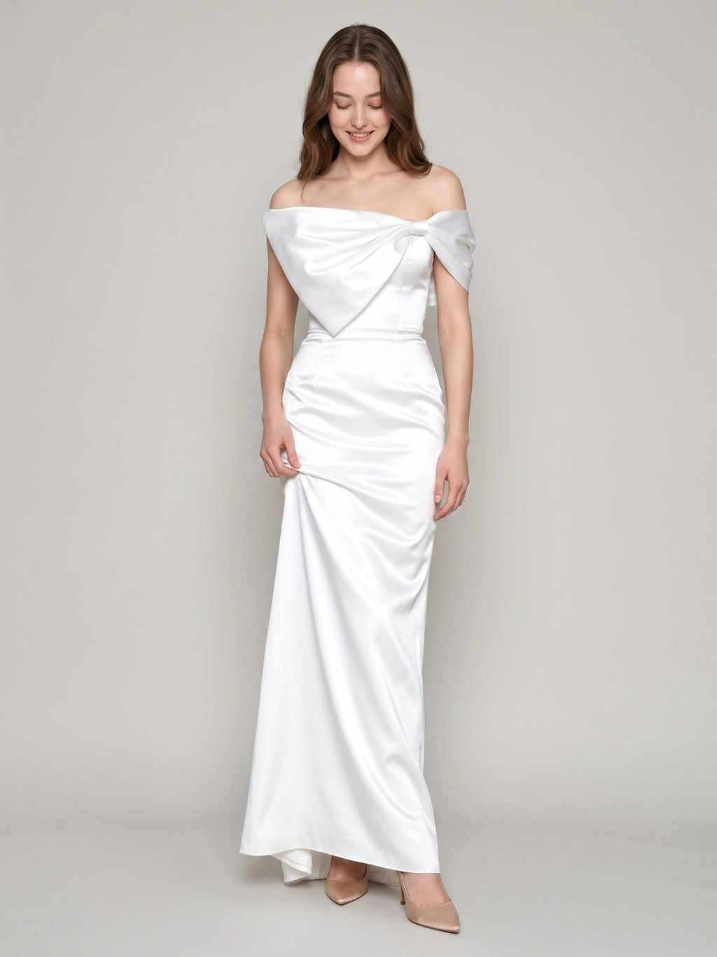 White Satin Sheath Straight Neck Backless Floor-Length Bridesmaid Dress with Bow