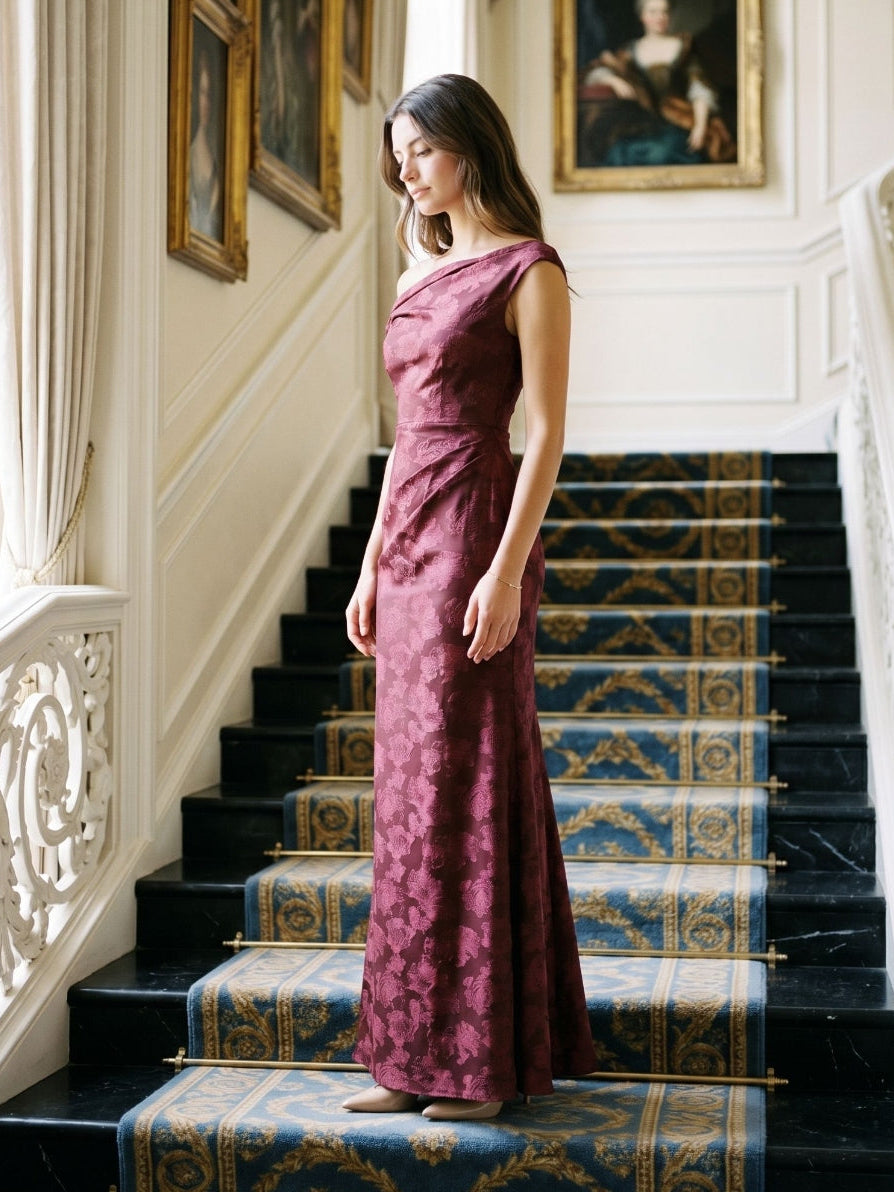 Wine Jacquard Sheath One Shoulder Side Zip Floor-Length Dress with Pleating