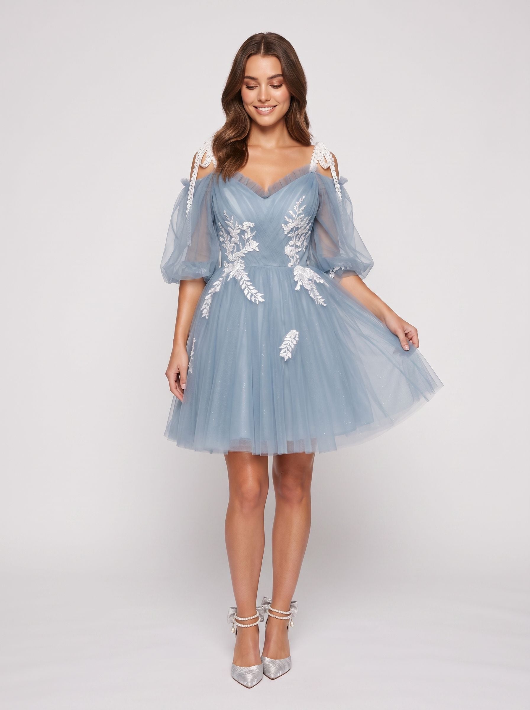 Dusty Blue Tulle A-Line Criss-Cross Straps Back Zip Short Dress with Lace Appliques