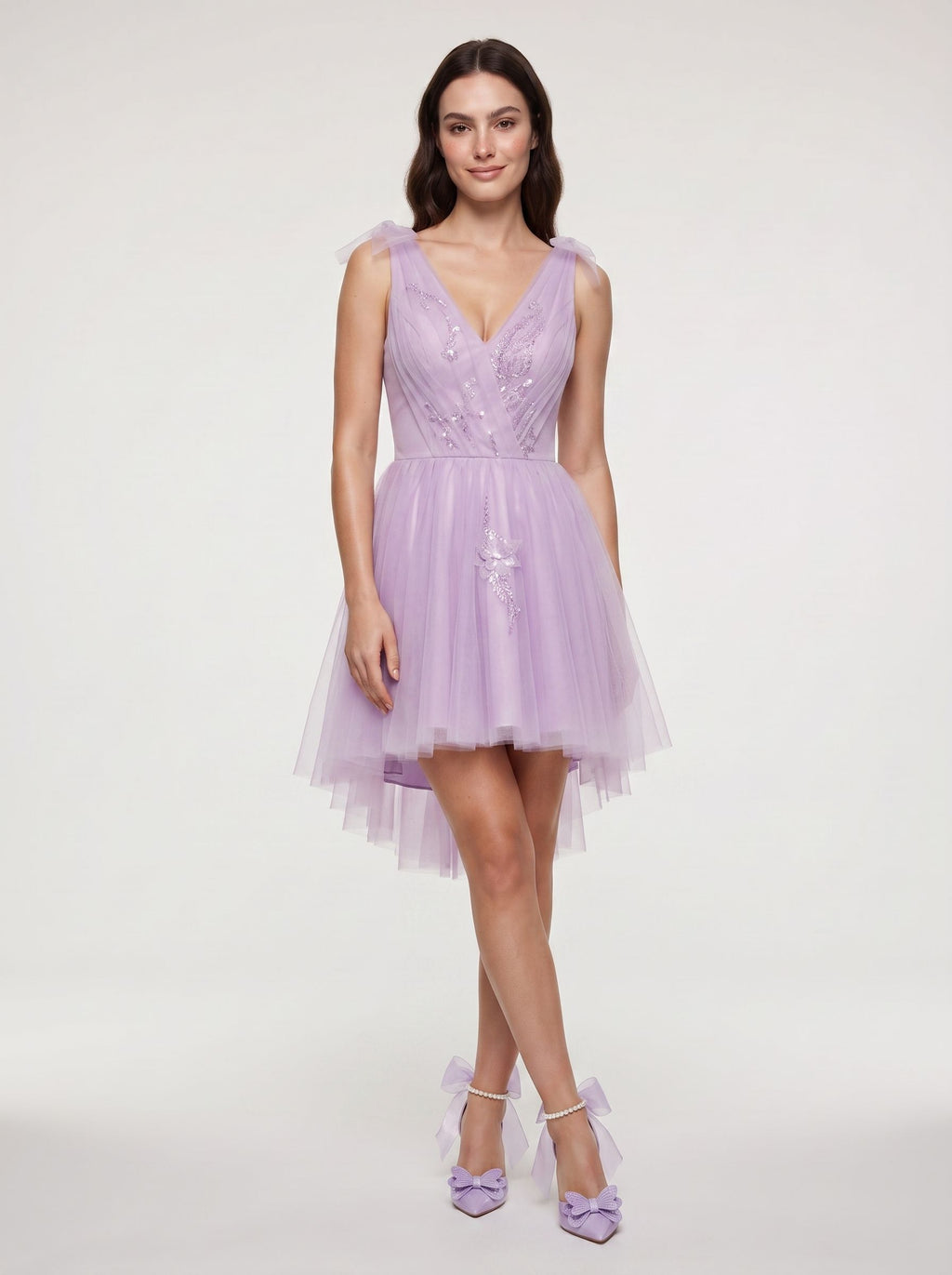 Lilac Tulle A-Line V-Neck Short Dress with Lace Appliques