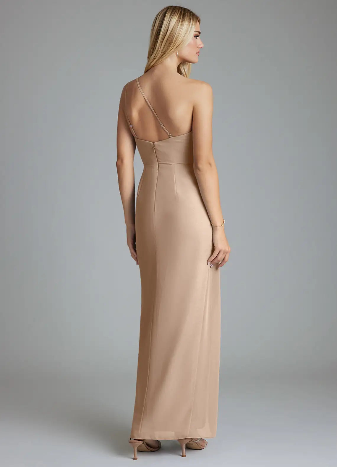 Sleek Satin Bridesmaid Dresses with One-Shoulder Neckline, Ruched Waist Detail and High Slit Formal Gown