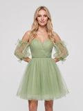 Green Tulle A-Line Sweetheart Back Zip Short Dress with Puffy Sleeves
