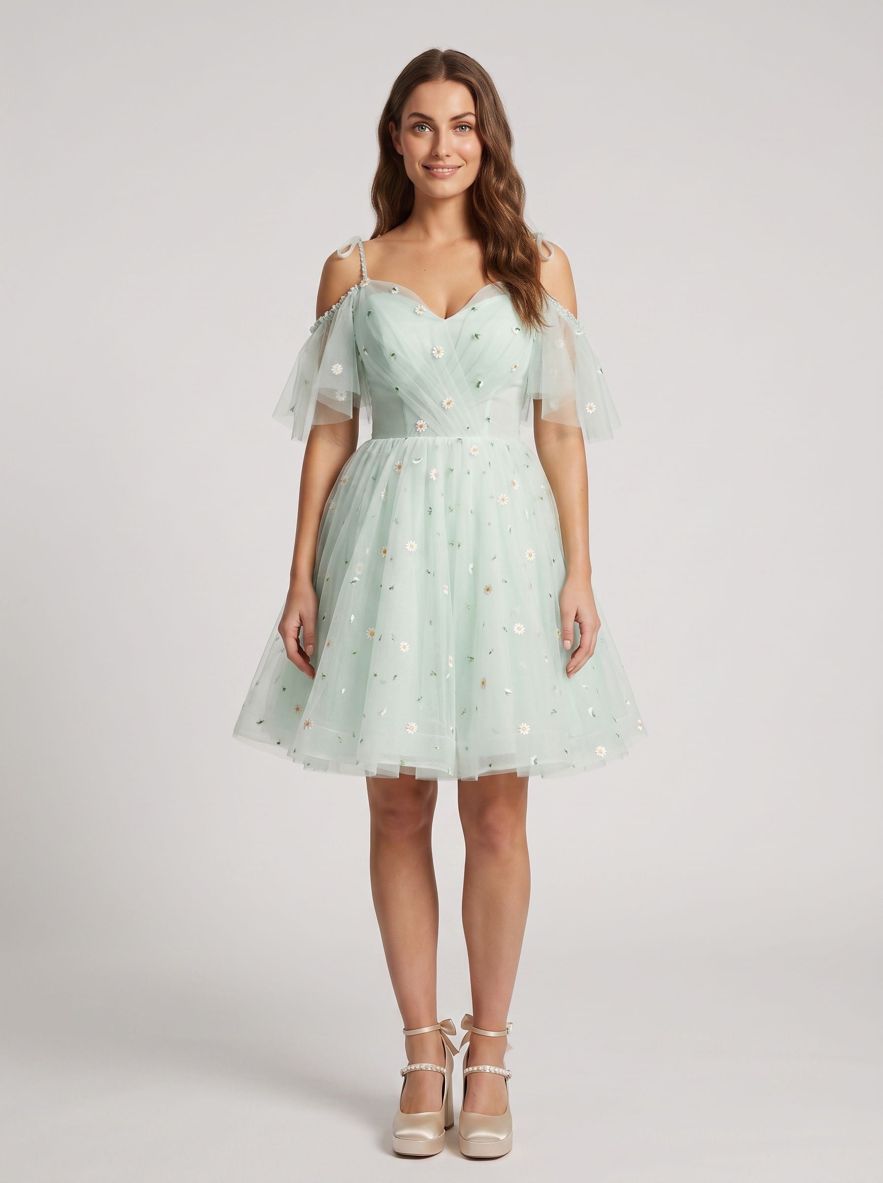 Green Tulle A-Line Sweetheart Lace-up Short Dress with Daisy Appliques