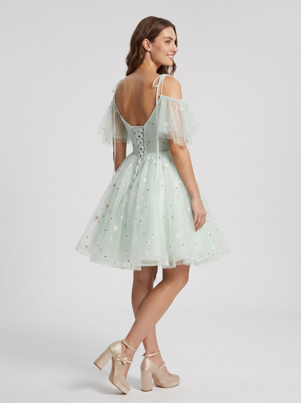 Green Tulle A-Line Sweetheart Lace-up Short Dress with Daisy Appliques