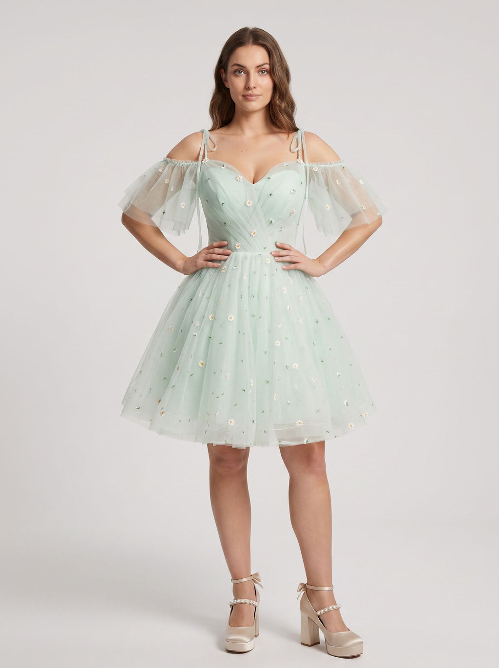 Green Tulle A-Line Sweetheart Lace-up Short Dress with Daisy Appliques