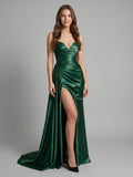Emerald Satin Trumpet V-Neck Backless Floor-Length Pleated Bridesmaid Dress