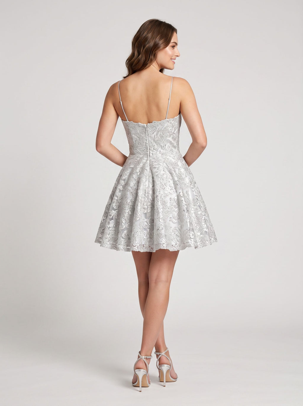 Grey Lace A-Line Scoop Neck Back Zip Short Dress with Scalloped Hem