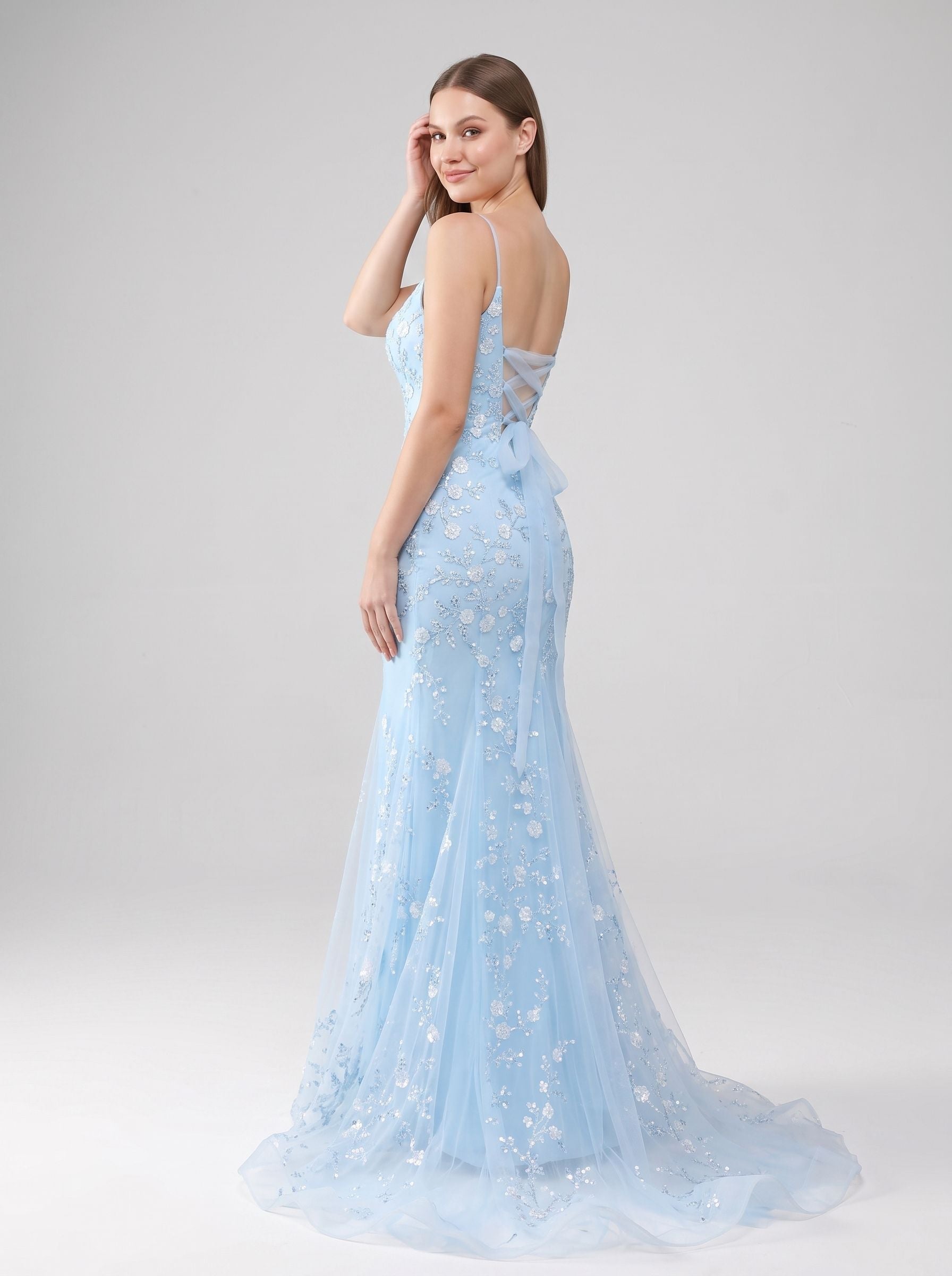 Sky Blue Tulle Mermaid Scoop Neck Lace-up Floor-Length Dress with Sequined Appliques