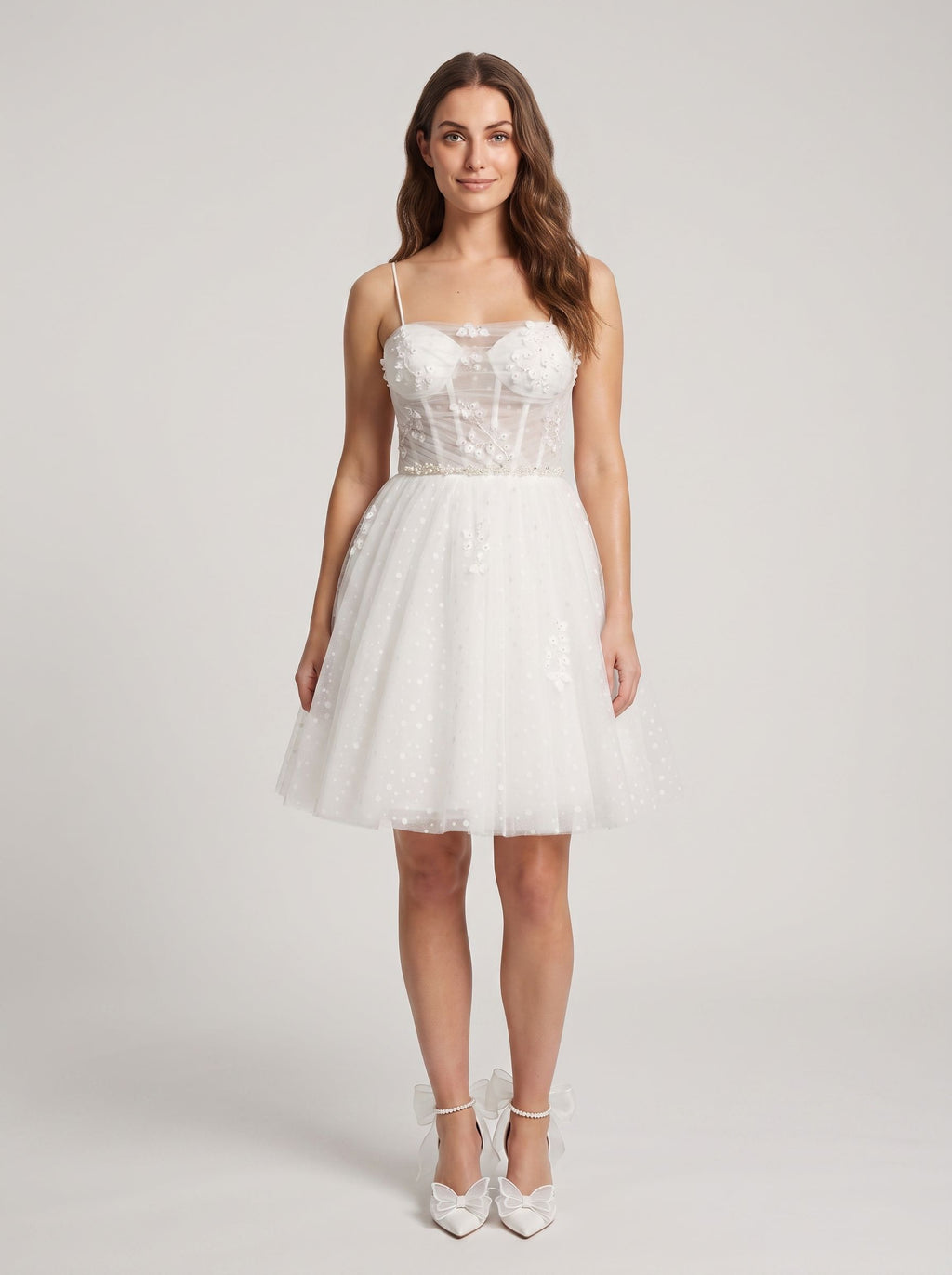 White Tulle A-Line Sweetheart Lace-up Short Dress with Applique Bodice