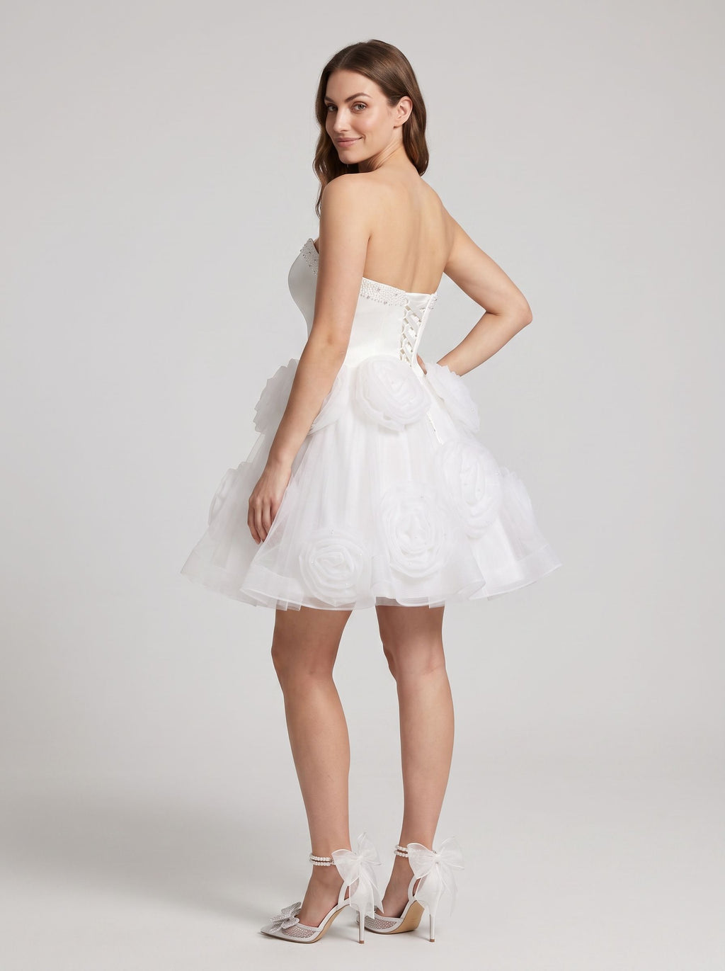 White Tulle A-Line Sweetheart Criss-Cross Straps Short Dress with 3D Flower